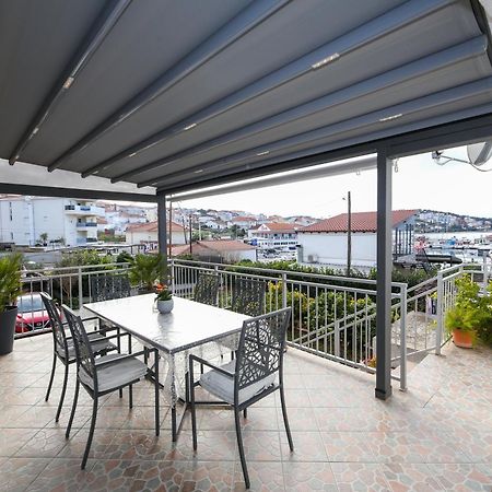 Apartments Vaska Трогир Экстерьер фото