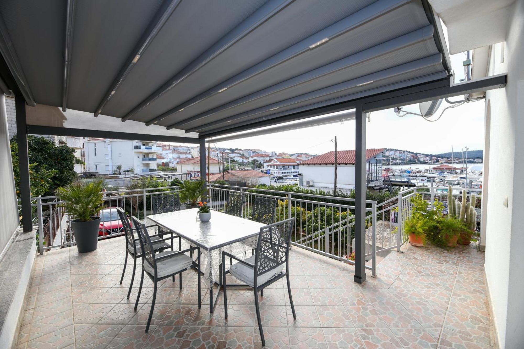 Apartments Vaska Трогир Экстерьер фото