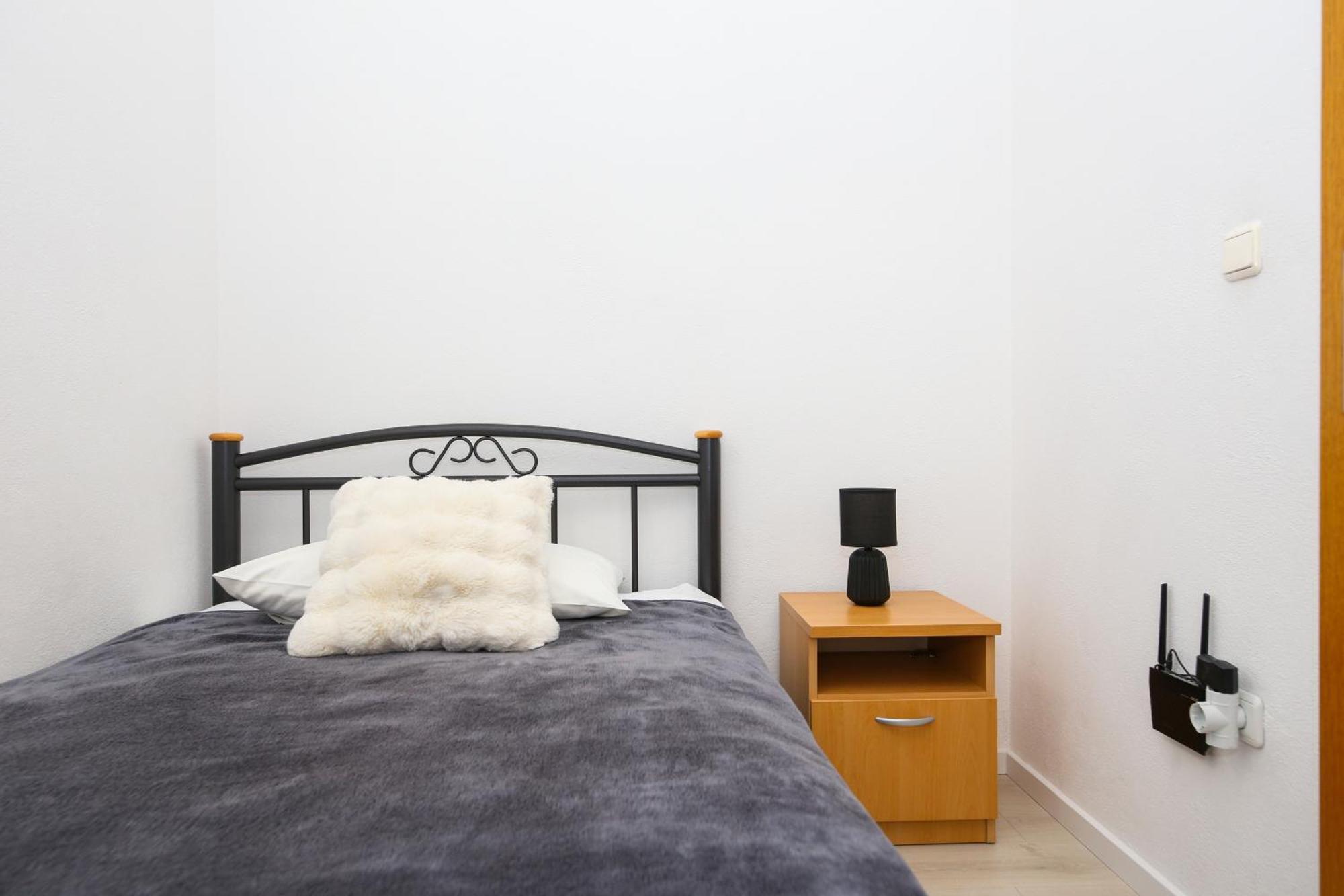 Apartments Vaska Трогир Экстерьер фото