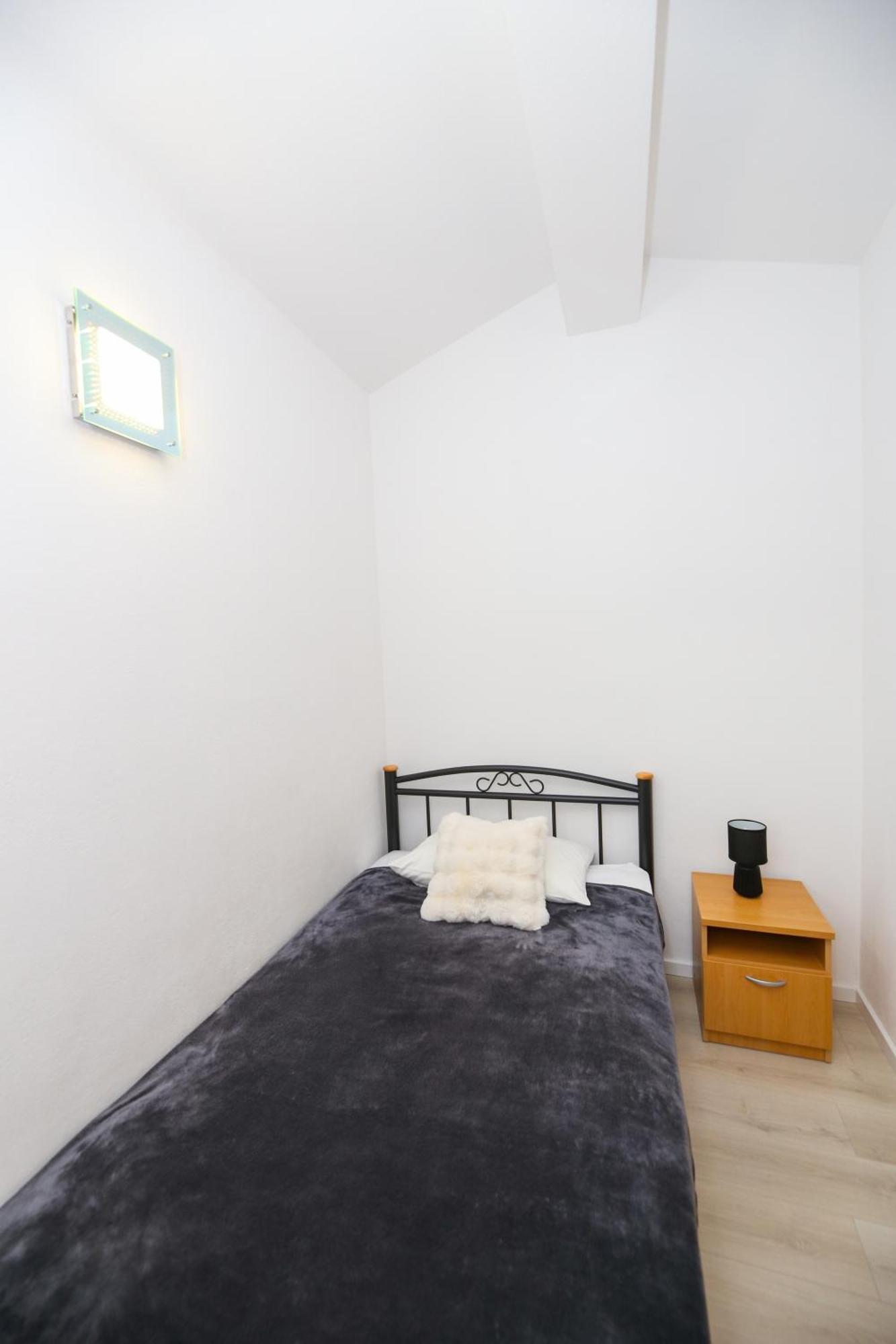 Apartments Vaska Трогир Экстерьер фото