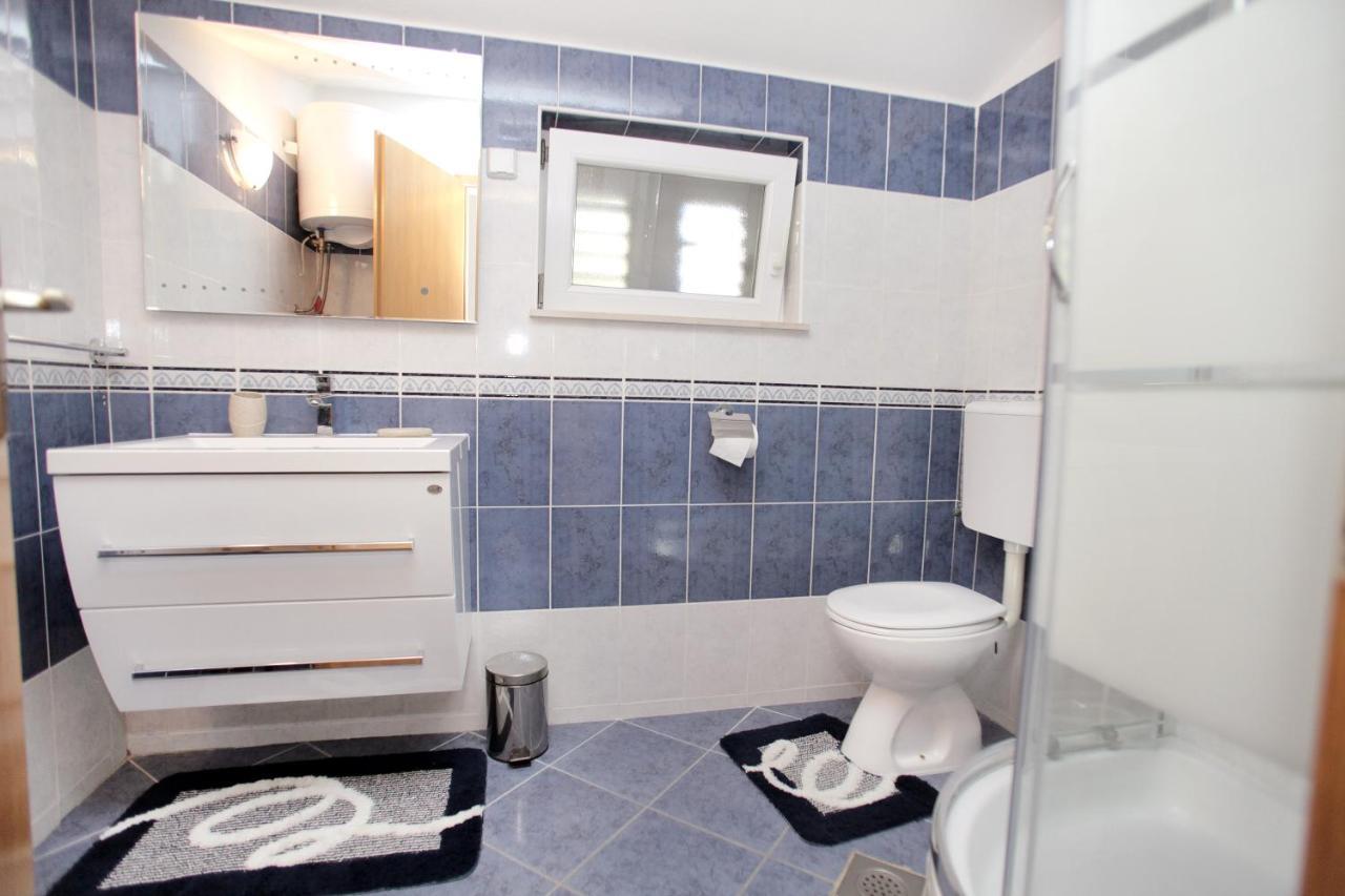 Apartments Vaska Трогир Экстерьер фото