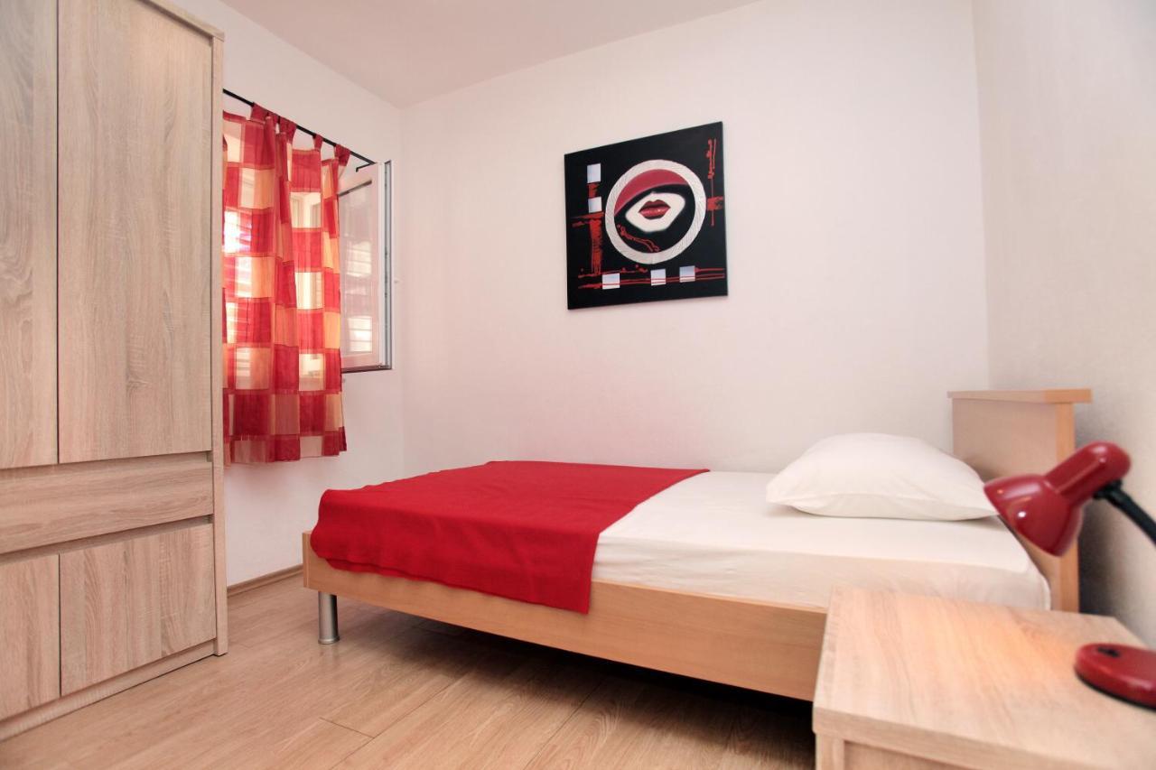 Apartments Vaska Трогир Экстерьер фото