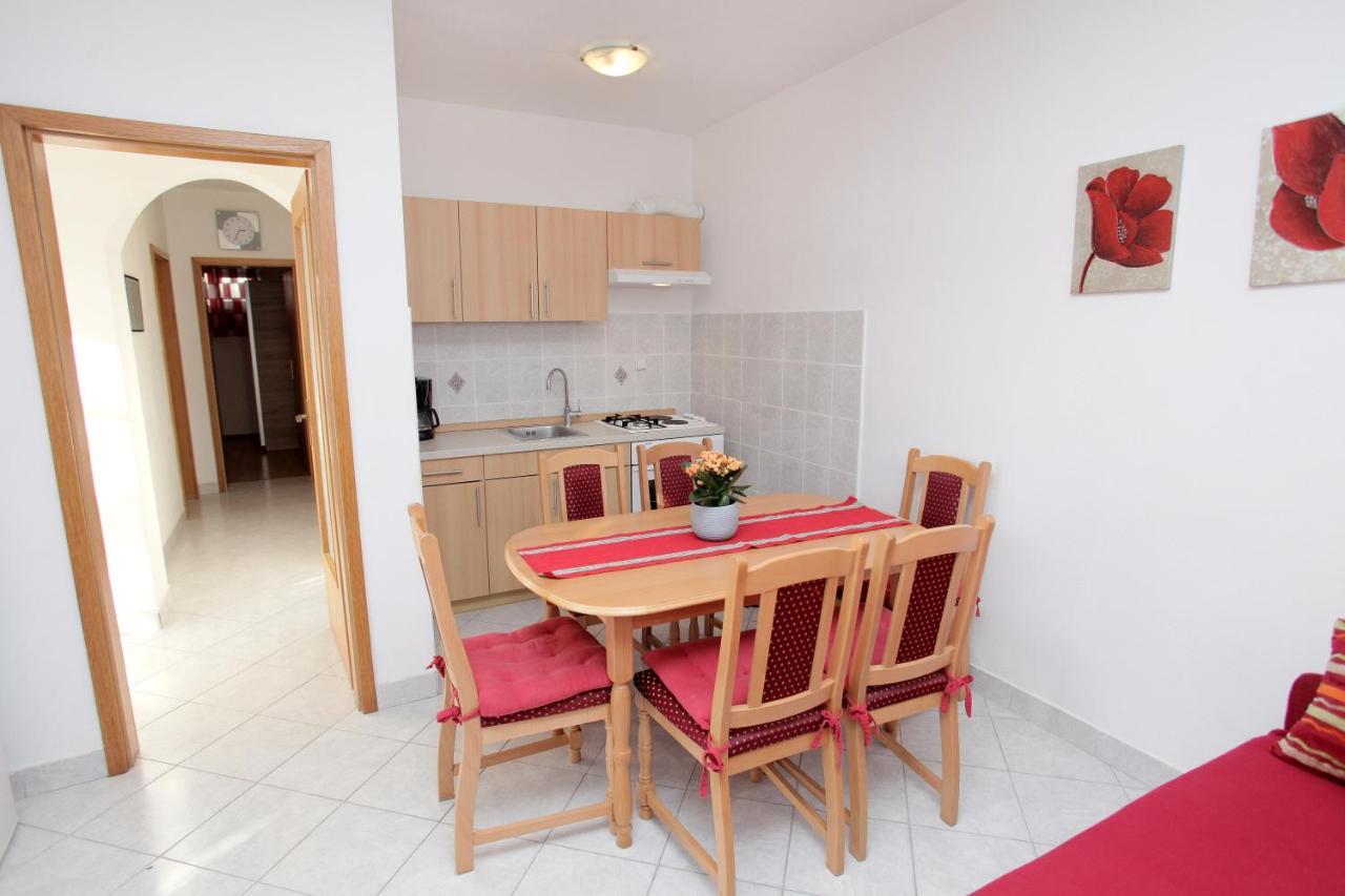 Apartments Vaska Трогир Экстерьер фото